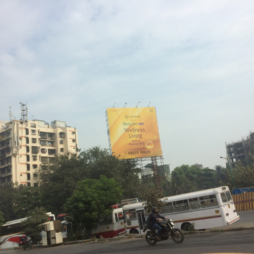 Thane (West) Photo