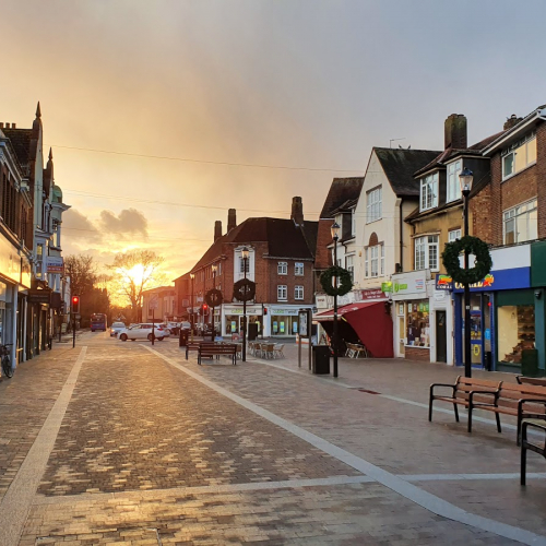 Horley Photo