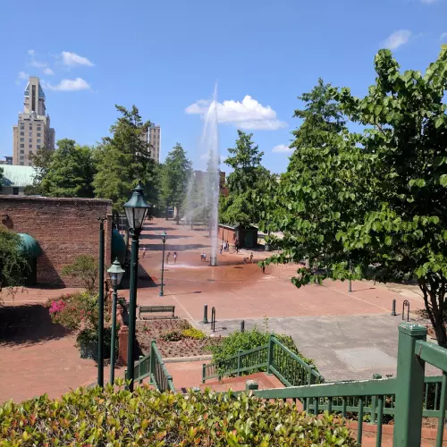 Augusta Photo