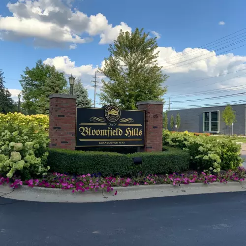 Bloomfield Hills Photo
