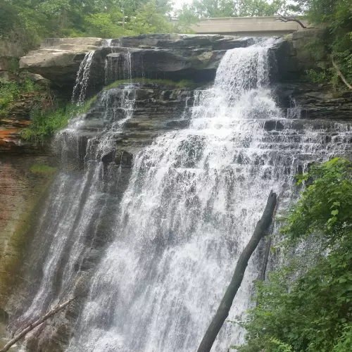 CUYAHOGA FALLS Photo