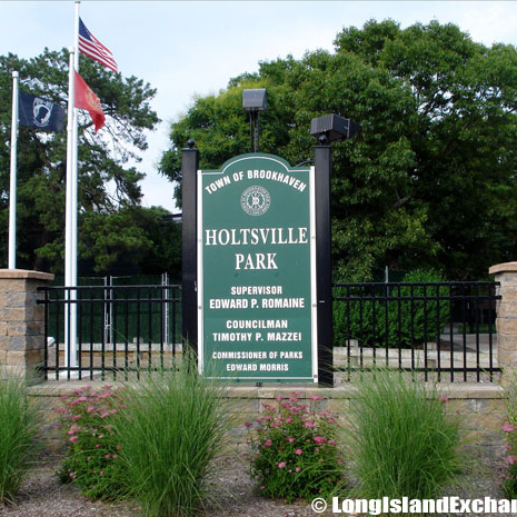 Holtsville Photo