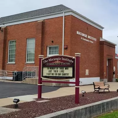 Macungie Photo