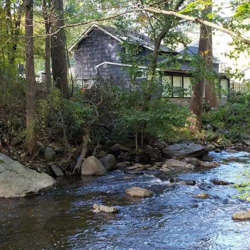 Montvale Photo