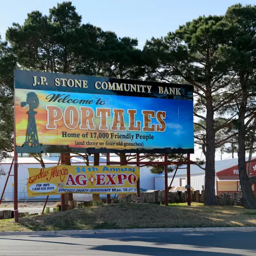 Portales Photo