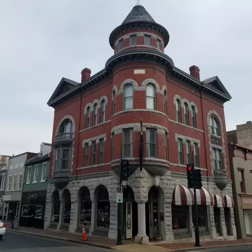 Staunton Photo