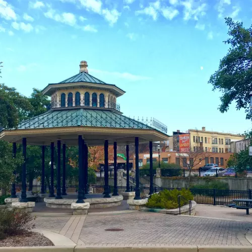 Waukesha Photo