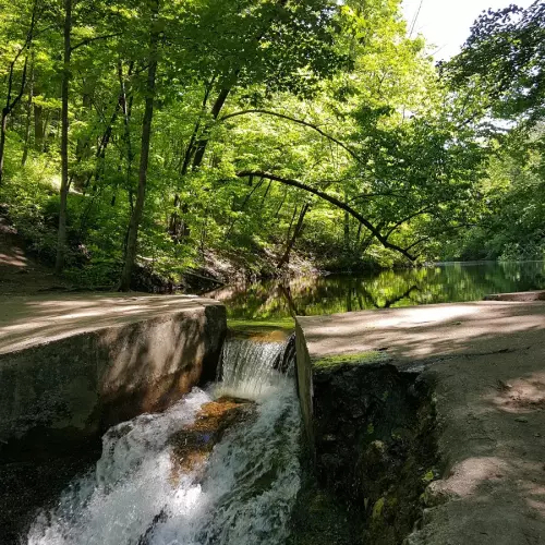 West Bend Photo