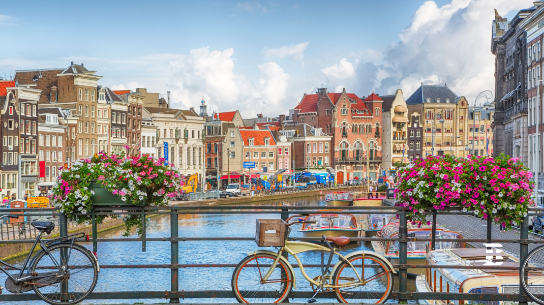 How did Amsterdam's Tech scene evolved lately?