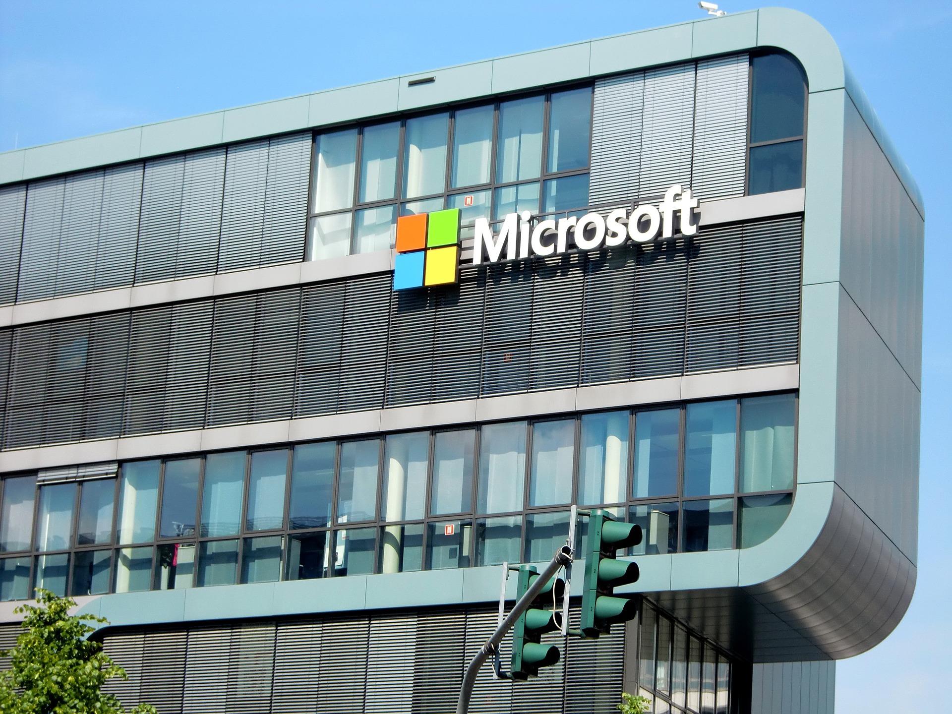 Microsoft building and Microsoft logo
