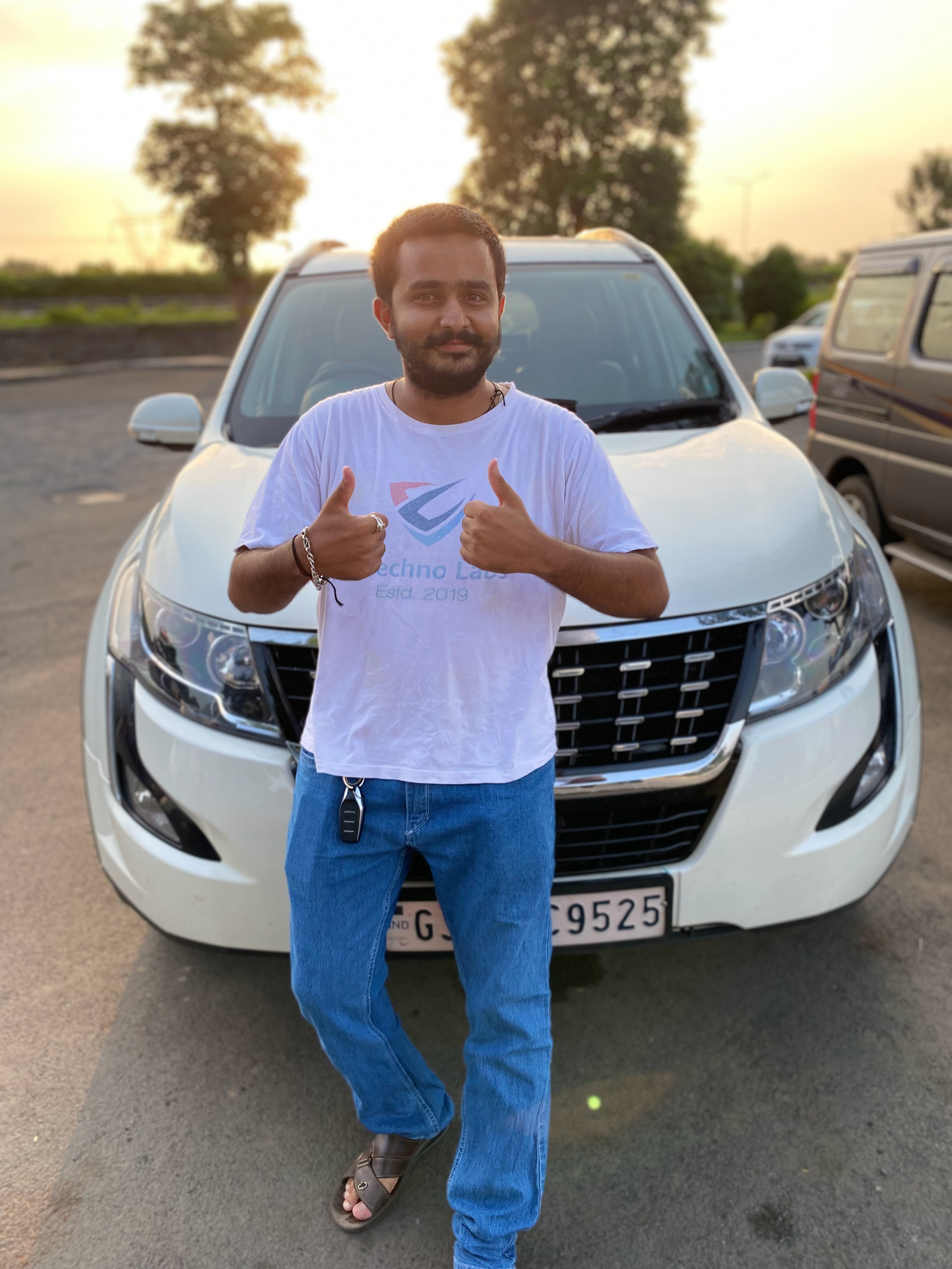 Vivek Pancholi and his car